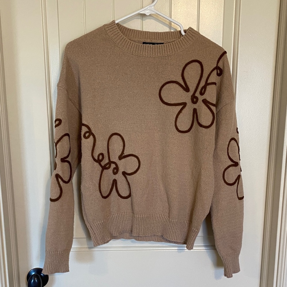 Elegant Tan Floral Sweater